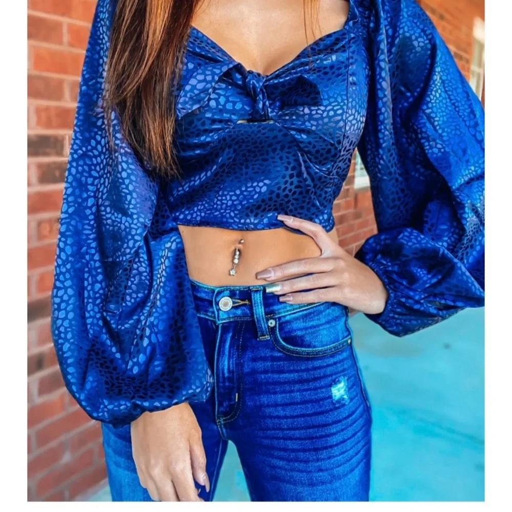 Memory lane crop top NWTS - Picture 1 of 2